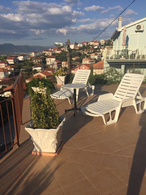 Apartment Marijana Trogir Bagian luar foto