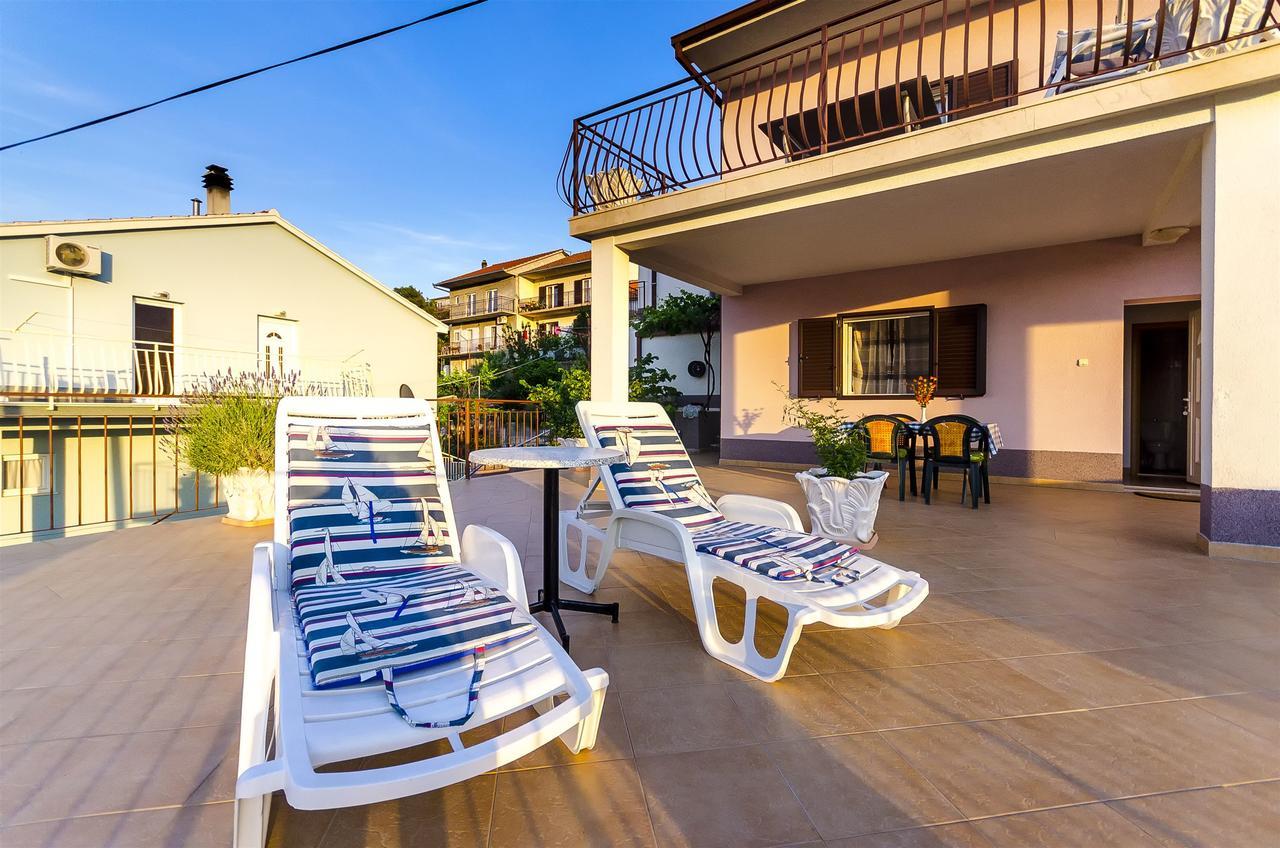 Apartment Marijana Trogir Bagian luar foto
